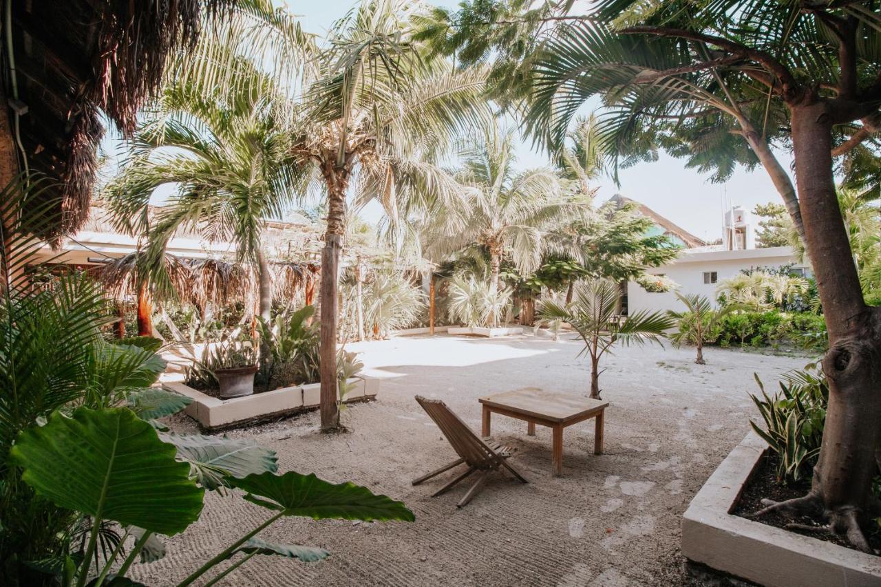 La Diosa Kali Beach Front Hotel Isla Holbox Kültér fotó