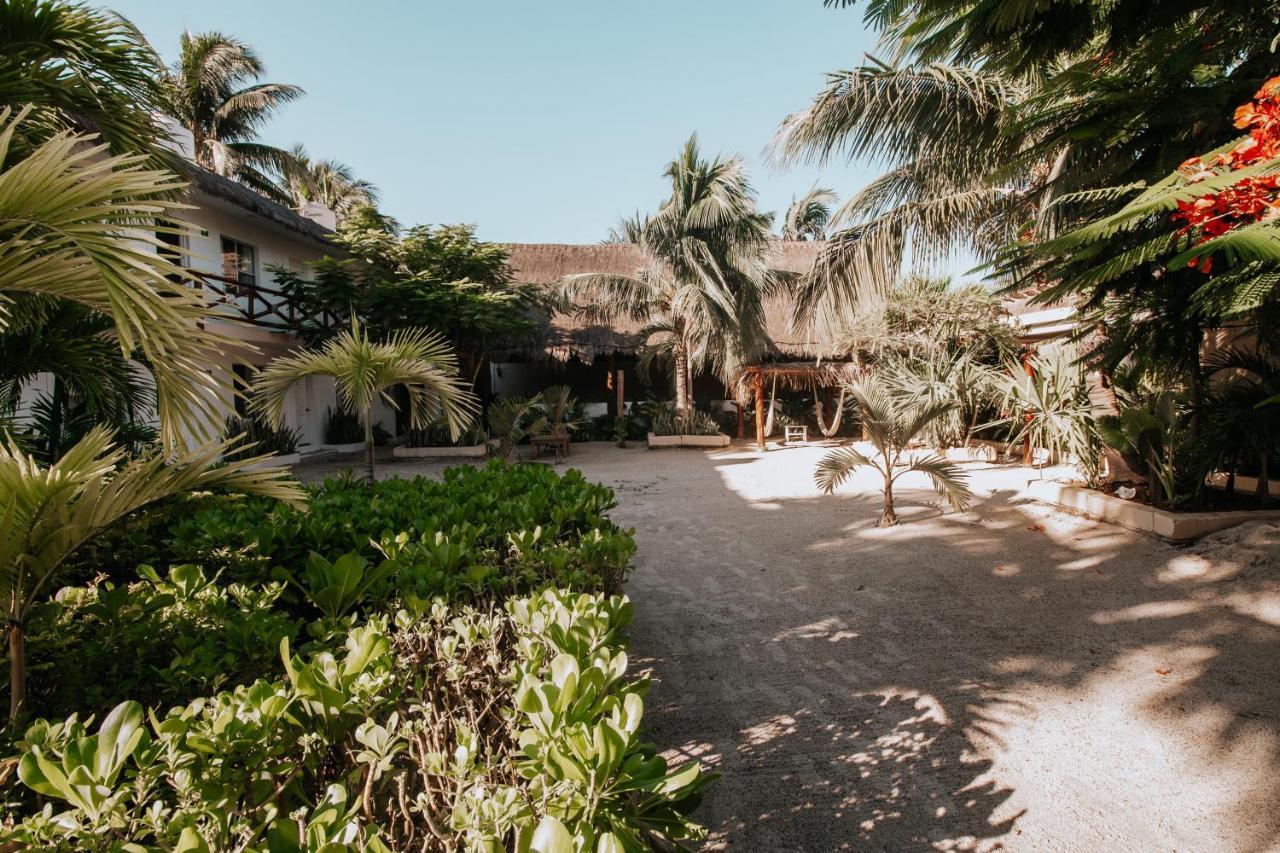 La Diosa Kali Beach Front Hotel Isla Holbox Kültér fotó